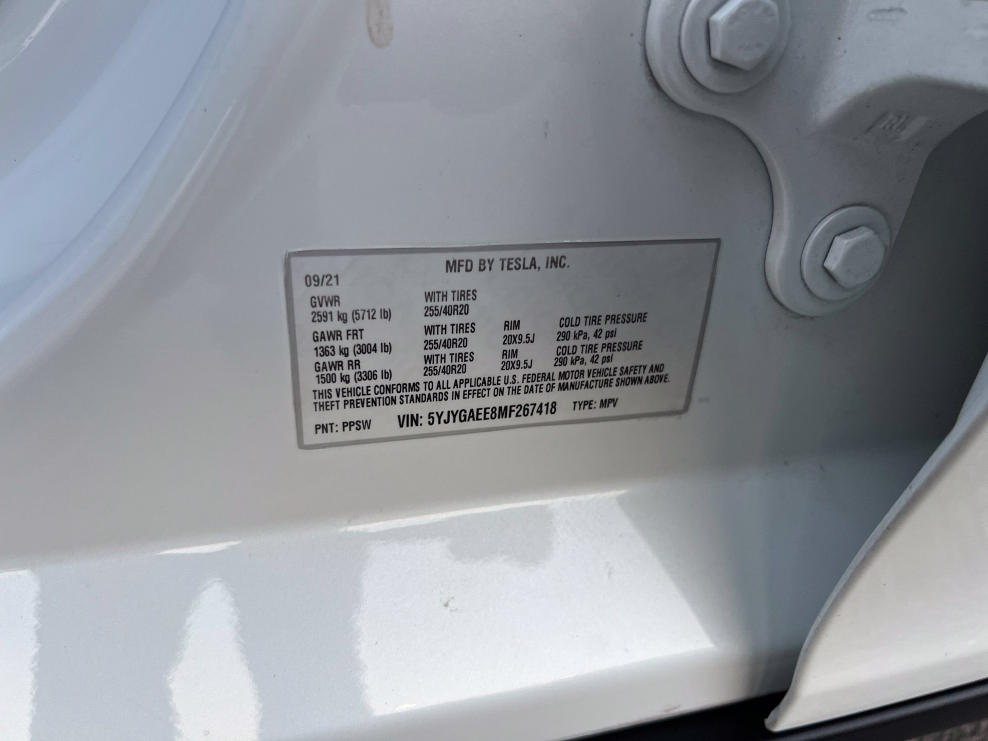 Used 2021 Tesla Model Y Long Range AWD/4WD image 31