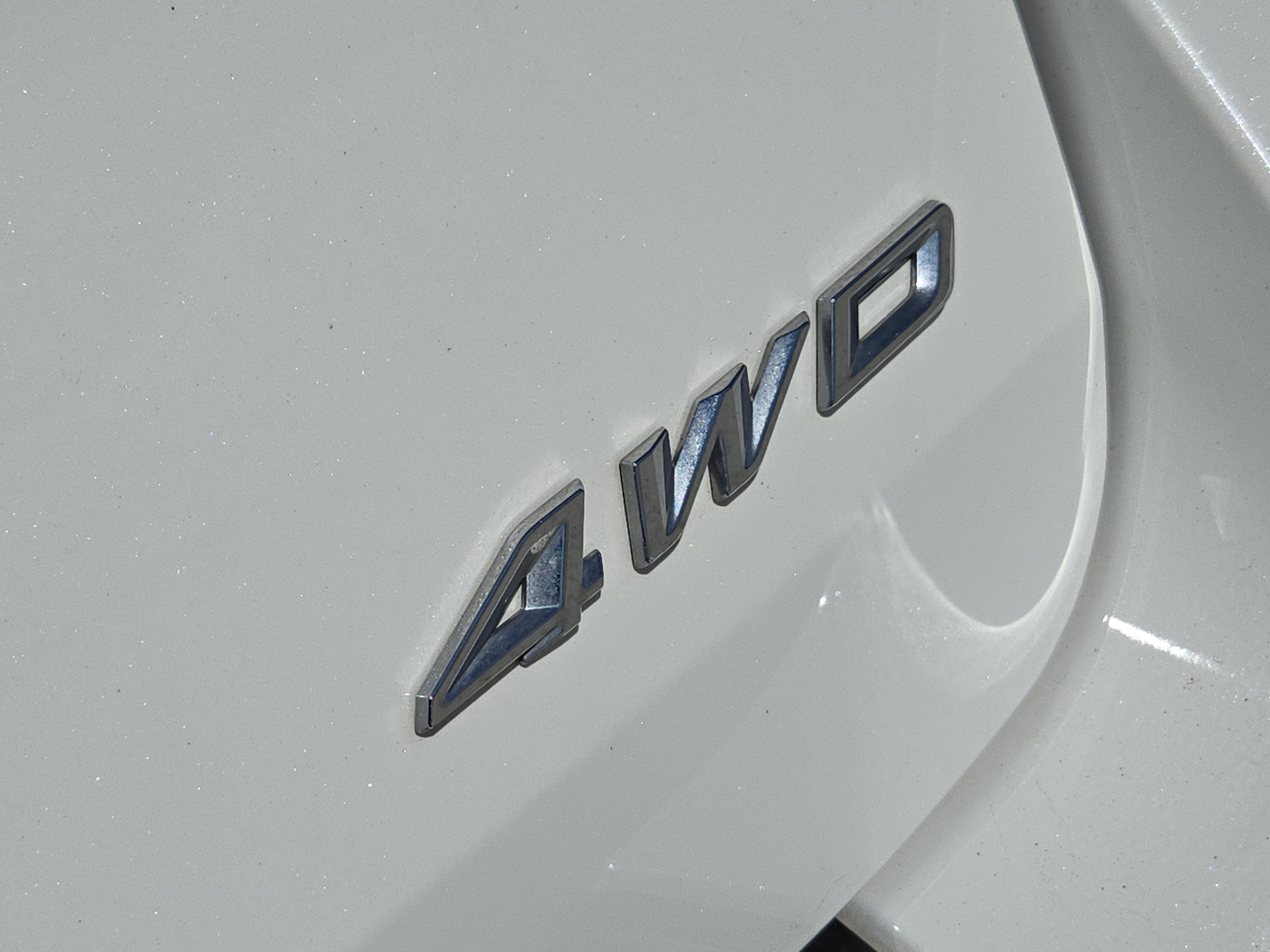 Certified 2023 Ford Explorer Platinum w/ Technology Package AWD/4WD image 10