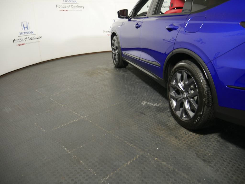 Used 2023 Acura MDX A-Spec image 11
