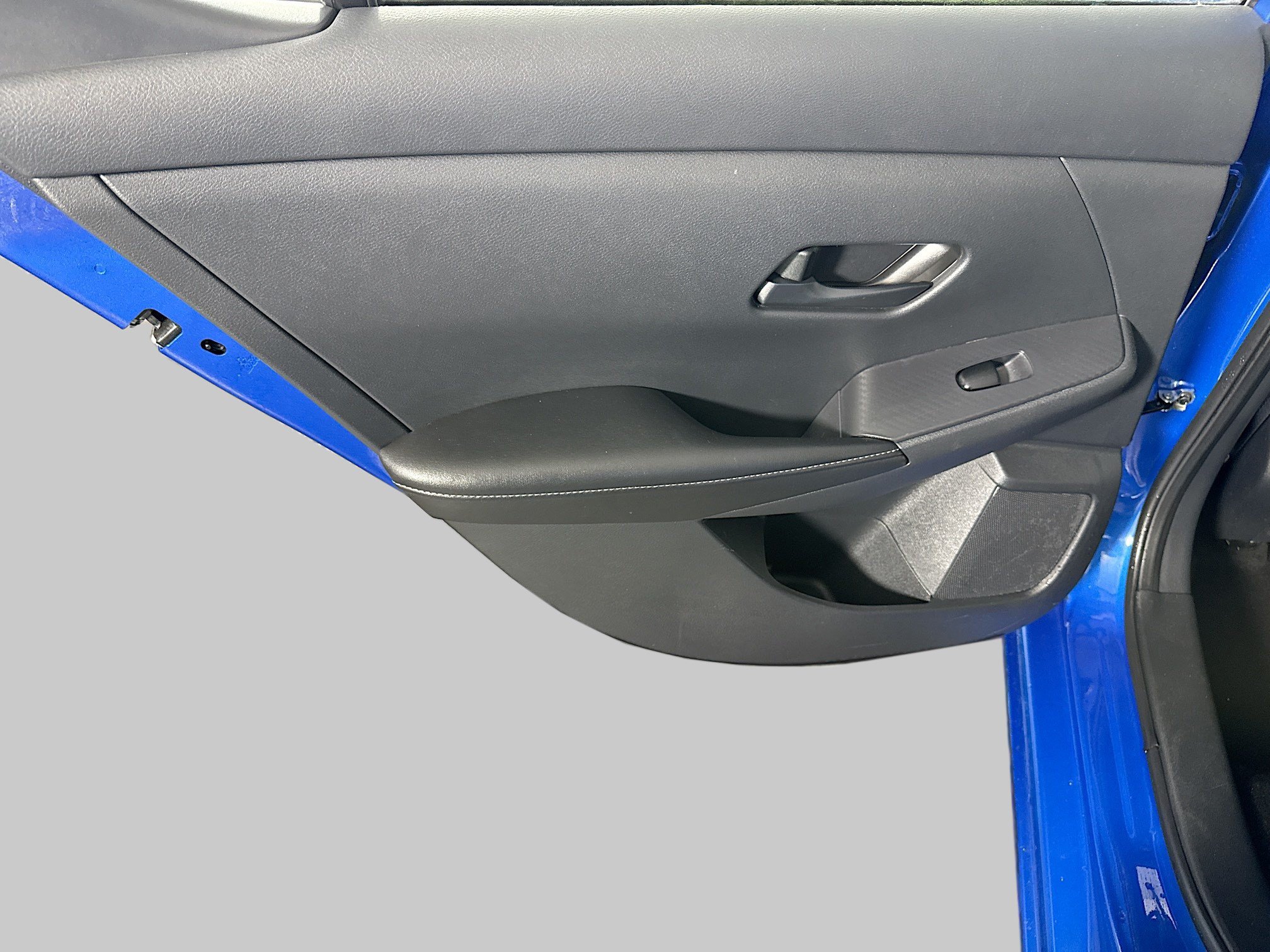 Used 2024 Nissan Sentra SV FWD image 26