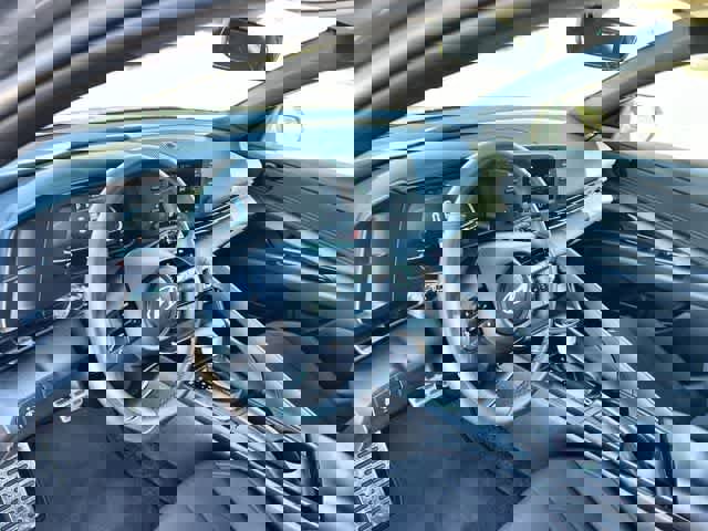 Used 2025 Hyundai Elantra Sport image 15