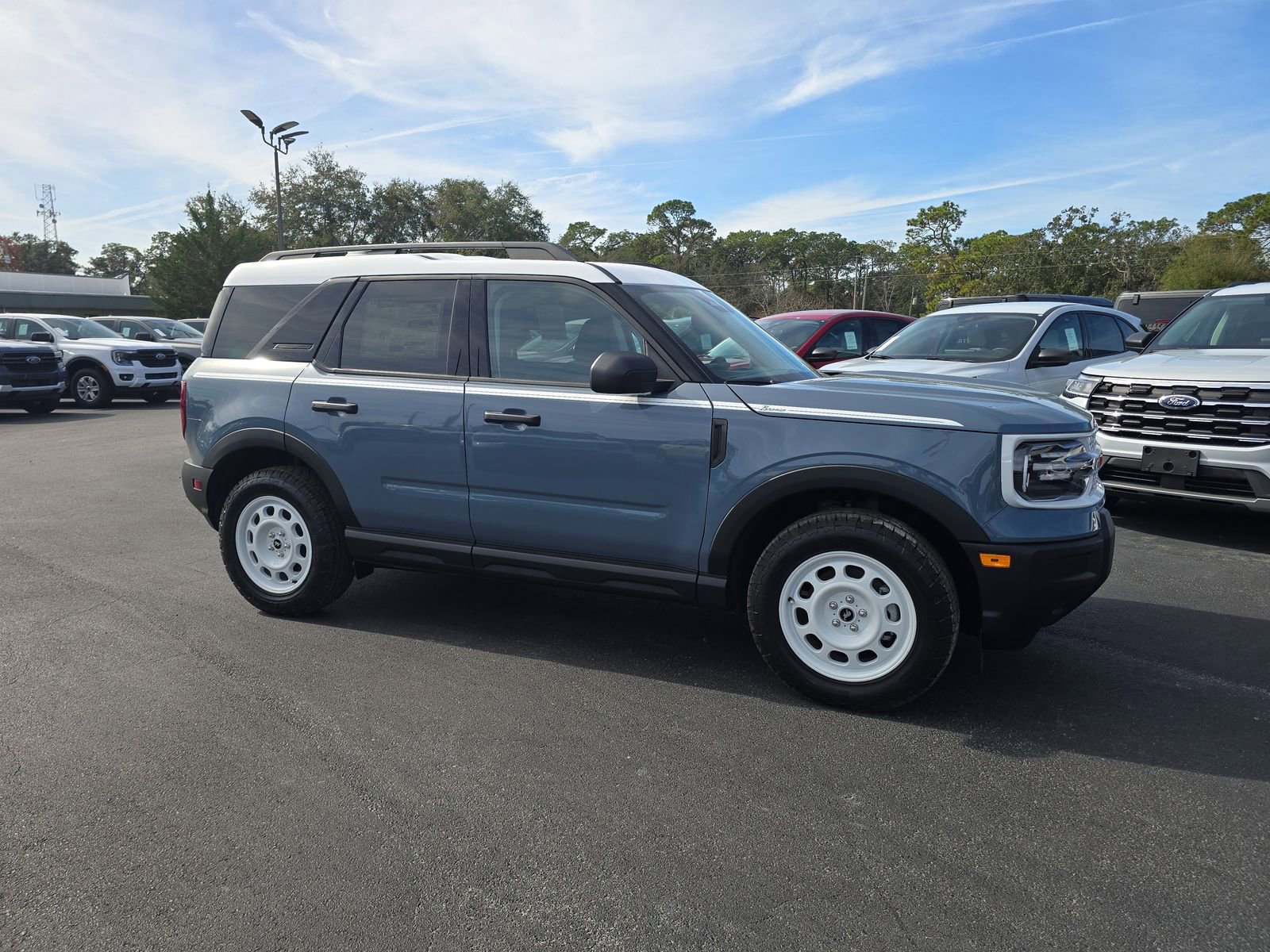 New 2025 Ford Bronco Sport Heritage AWD/4WD image 2