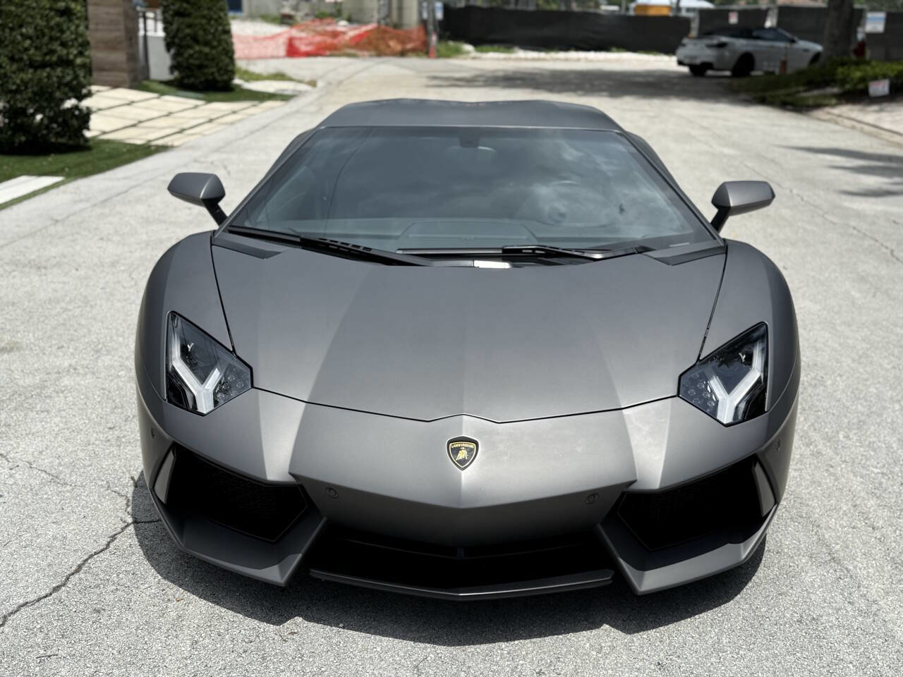 Used 2013 Lamborghini Aventador LP 700-4 image 2