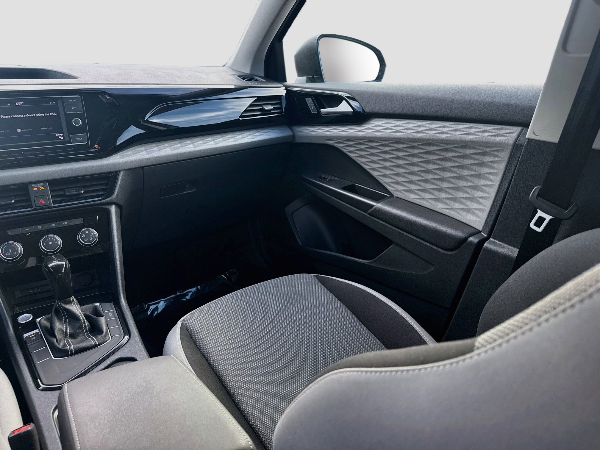 Certified 2023 Volkswagen Taos S FWD image 21
