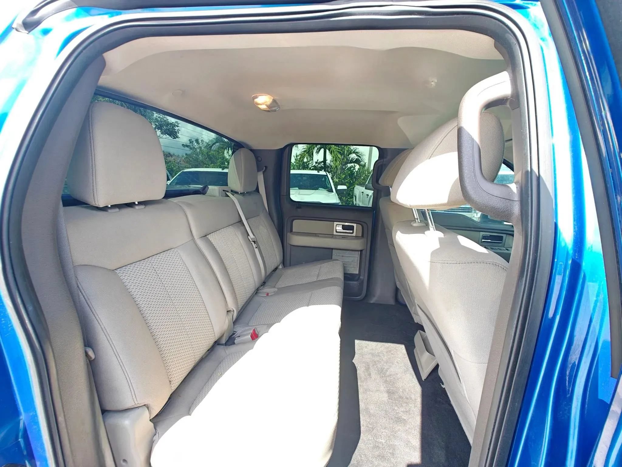 Used 2010 Ford F150 XLT AWD/4WD image 19