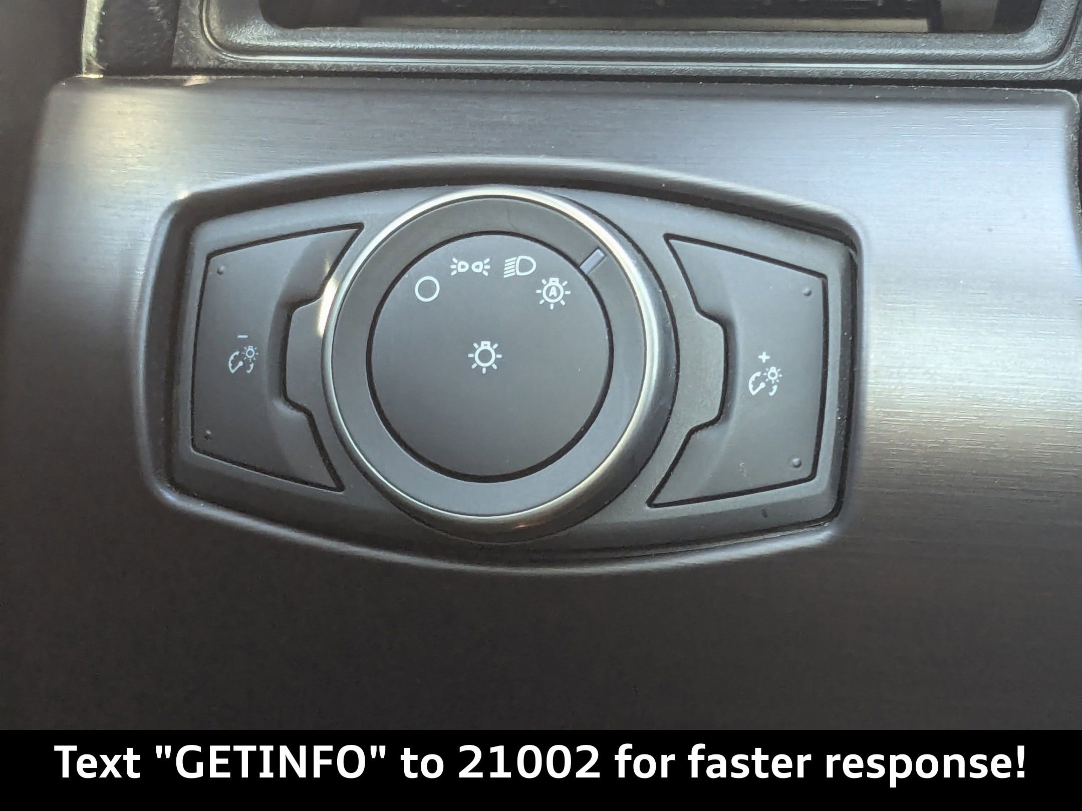 Used 2016 Ford Mustang Shelby GT350 w/ Technology Package image 31