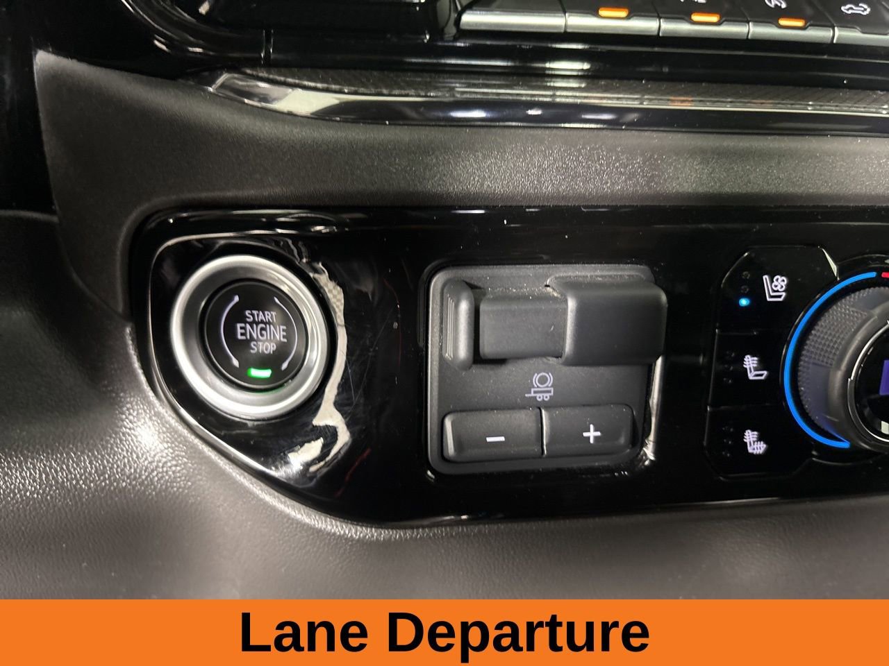 Used 2023 Chevrolet Silverado 1500 ZR2 w/ Technology Package image 19