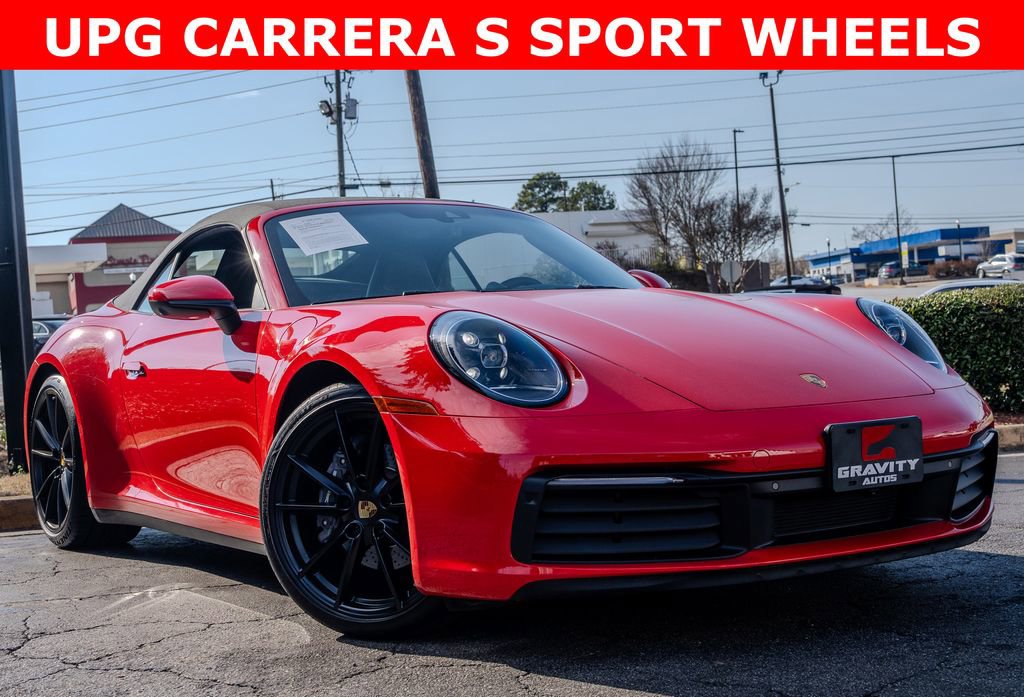 Used 2024 Porsche 911 Carrera image 3