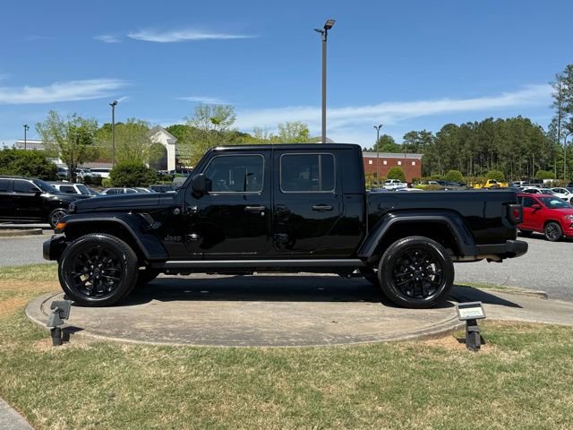 Used 2024 Jeep Gladiator Sport AWD/4WD image 4