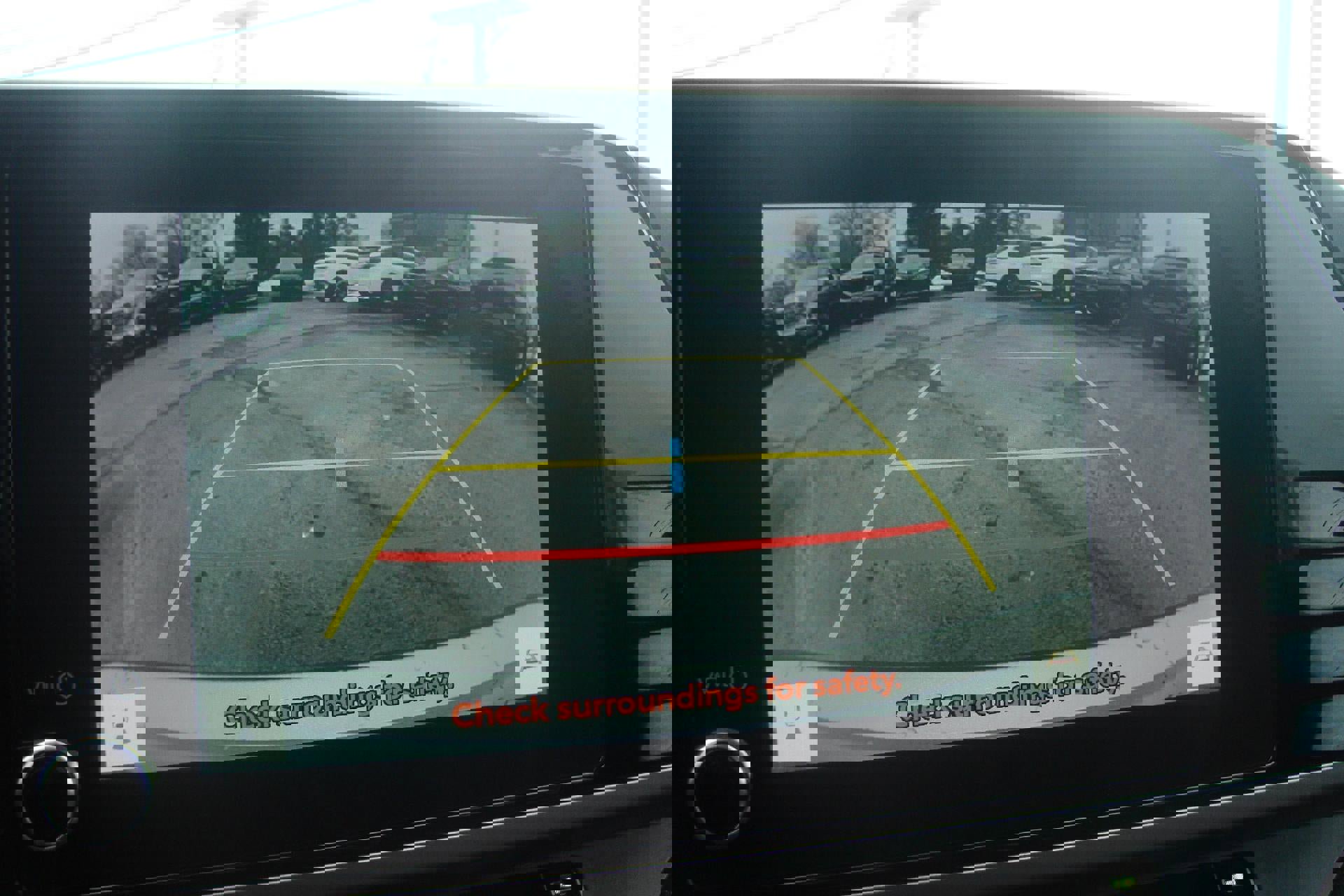 Used 2025 Toyota Camry SE image 19