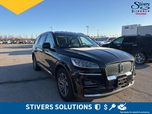 Used 2021 Lincoln Aviator AWD image 3