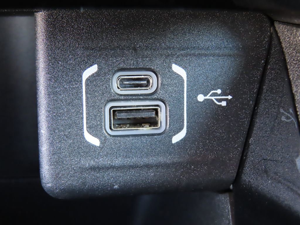 Used 2024 Jeep Compass Limited AWD/4WD image 8