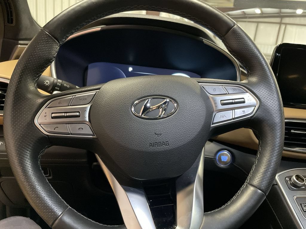 Used 2023 Hyundai Santa Fe Calligraphy AWD/4WD image 17
