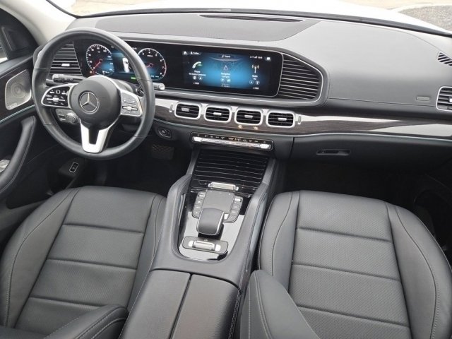 Used 2023 Mercedes-Benz GLS 450 4MATIC image 45