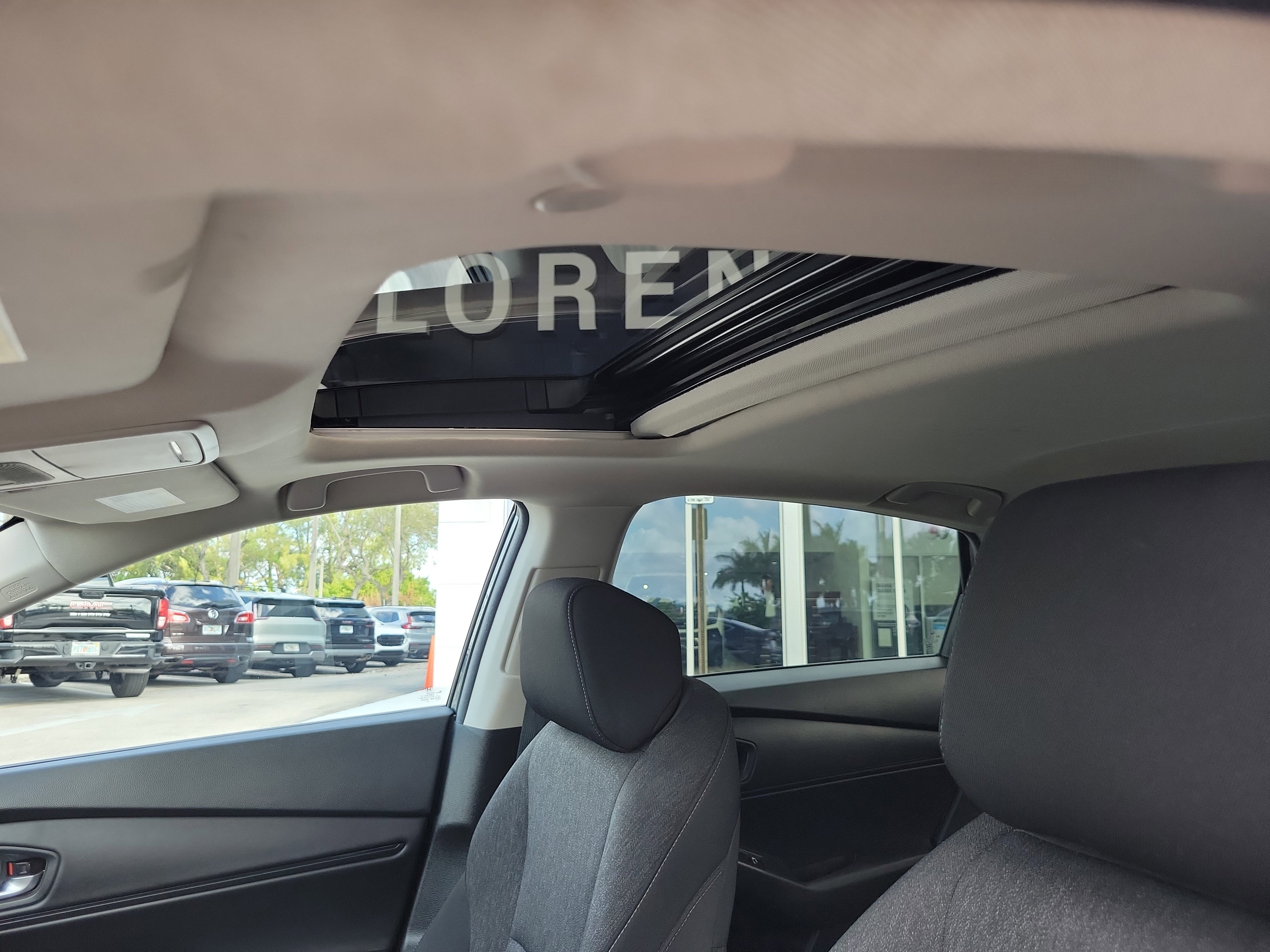 Used 2024 Honda Accord EX image 11