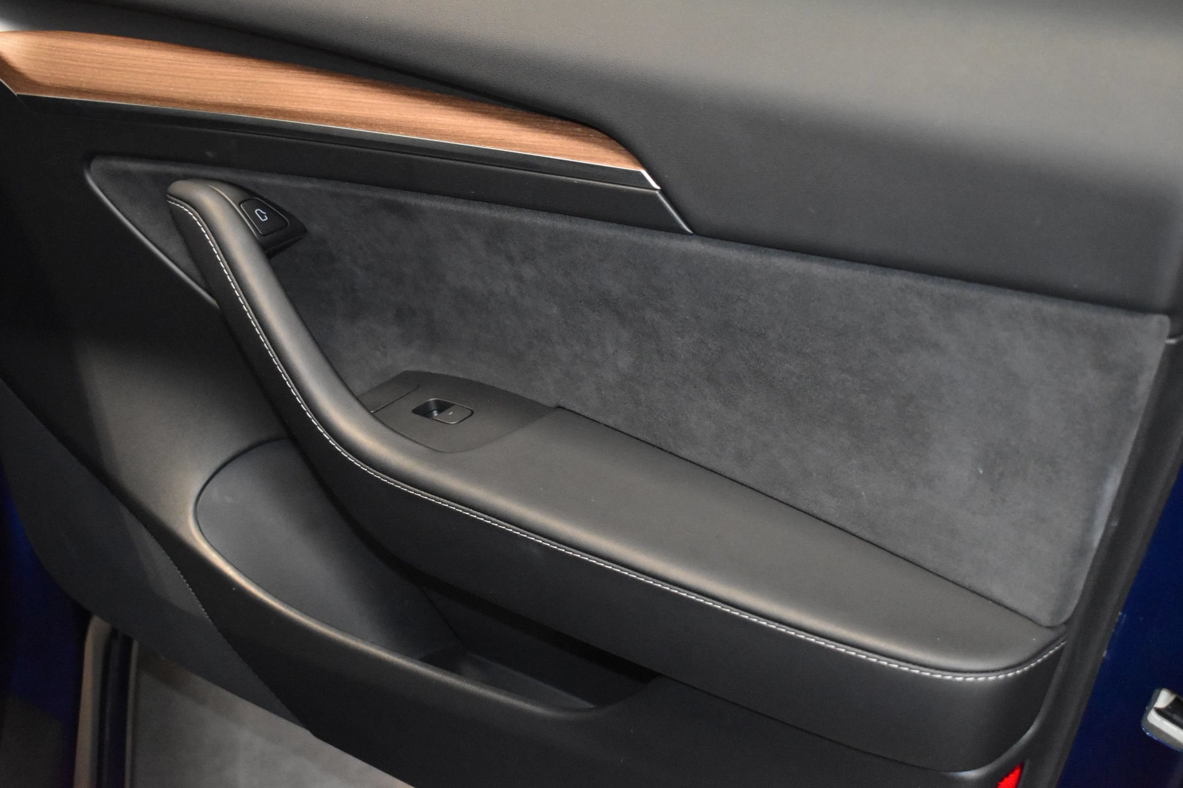 Used 2023 Tesla Model 3 Standard Range RWD image 15