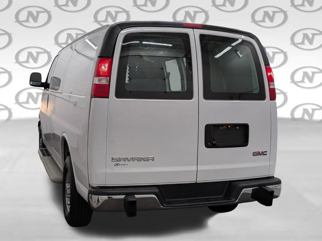Used 2025 GMC Savana 2500 w/ Driver Convenience Package RWD image 13