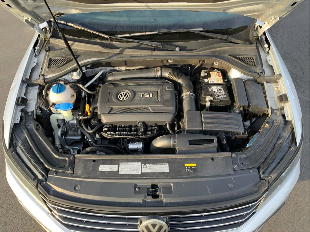 Used 2016 Volkswagen Passat 1.8T SE image 24