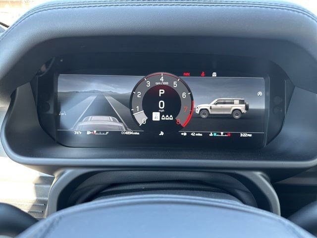 Used 2026 Land Rover Defender 110 image 25