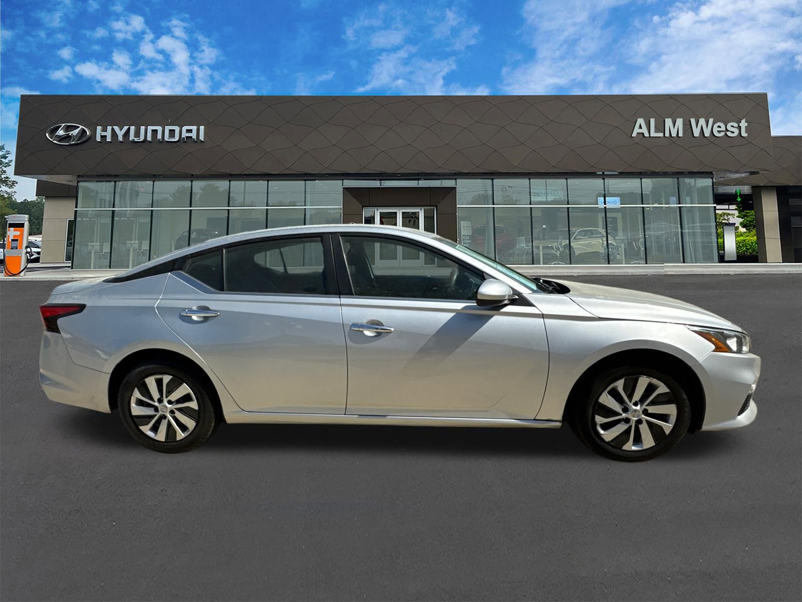 Used 2019 Nissan Altima 2.5 S image 4