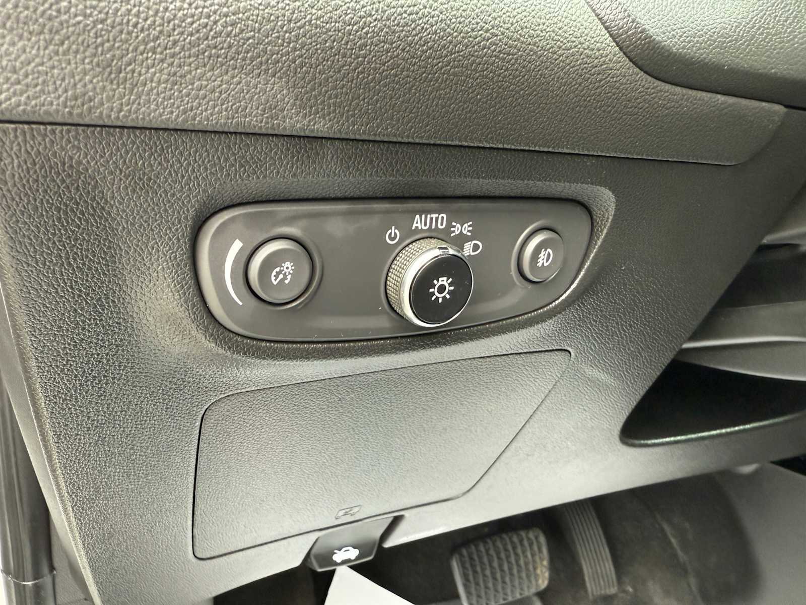 Used 2023 Buick Encore GX Preferred image 15