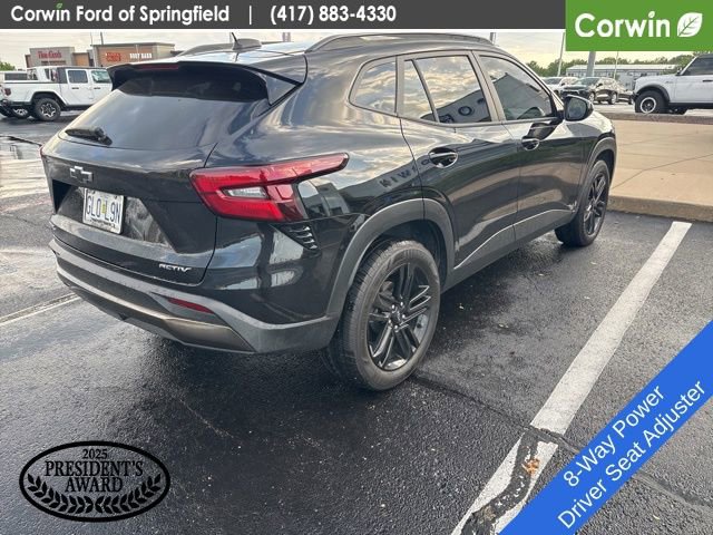 Used 2025 Chevrolet Trax ACTIV w/ Driver Confidence Package FWD image 5
