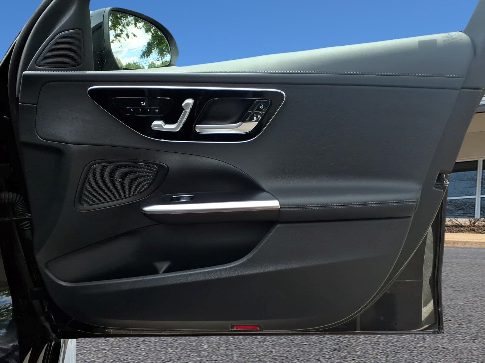 Certified 2022 Mercedes-Benz C 300 4MATIC Sedan image 28