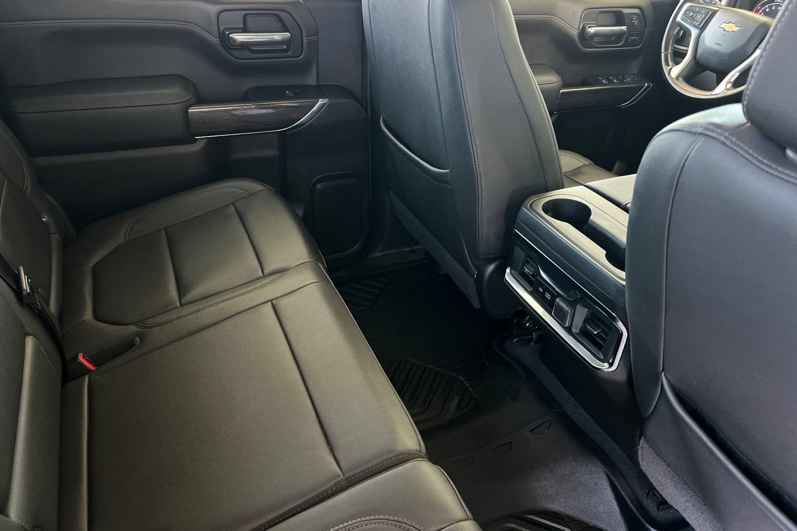 Used 2022 Chevrolet Silverado 1500 LTZ AWD/4WD image 19