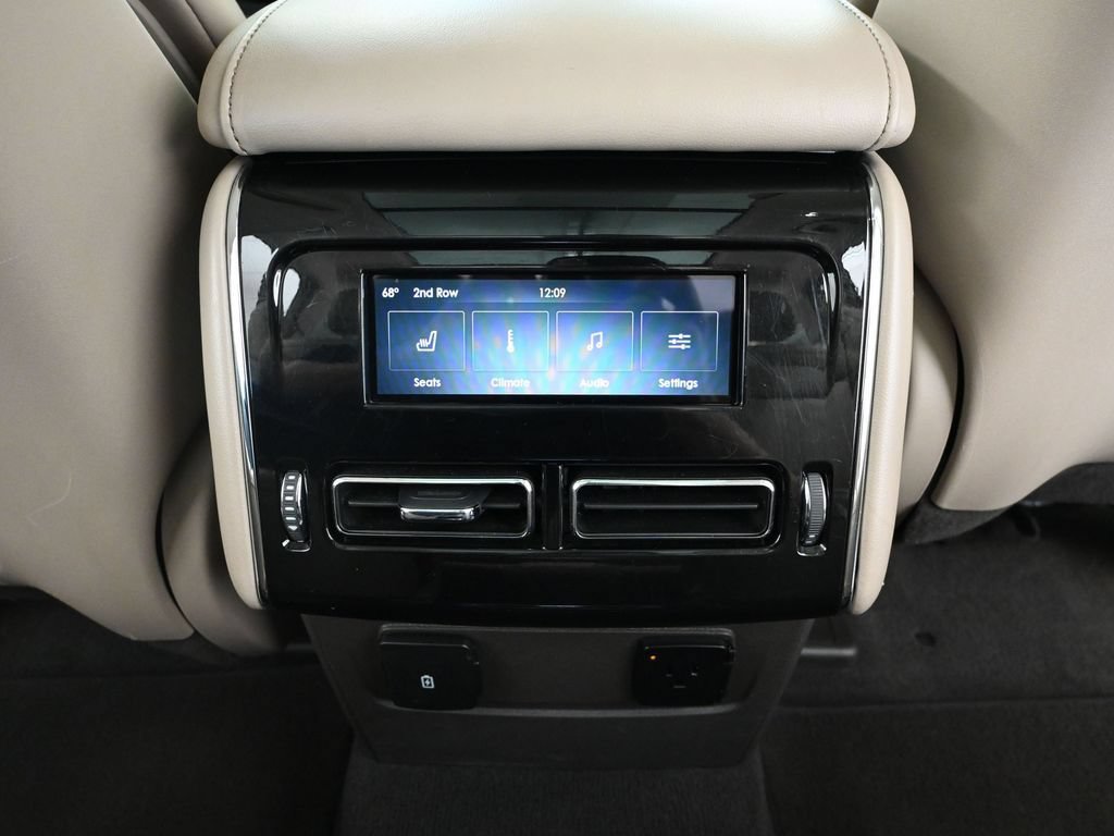 Used 2023 Lincoln Aviator Reserve AWD/4WD image 41