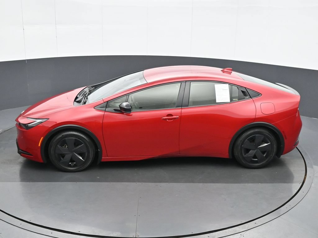 Used 2023 Toyota Prius Prime FWD image 22