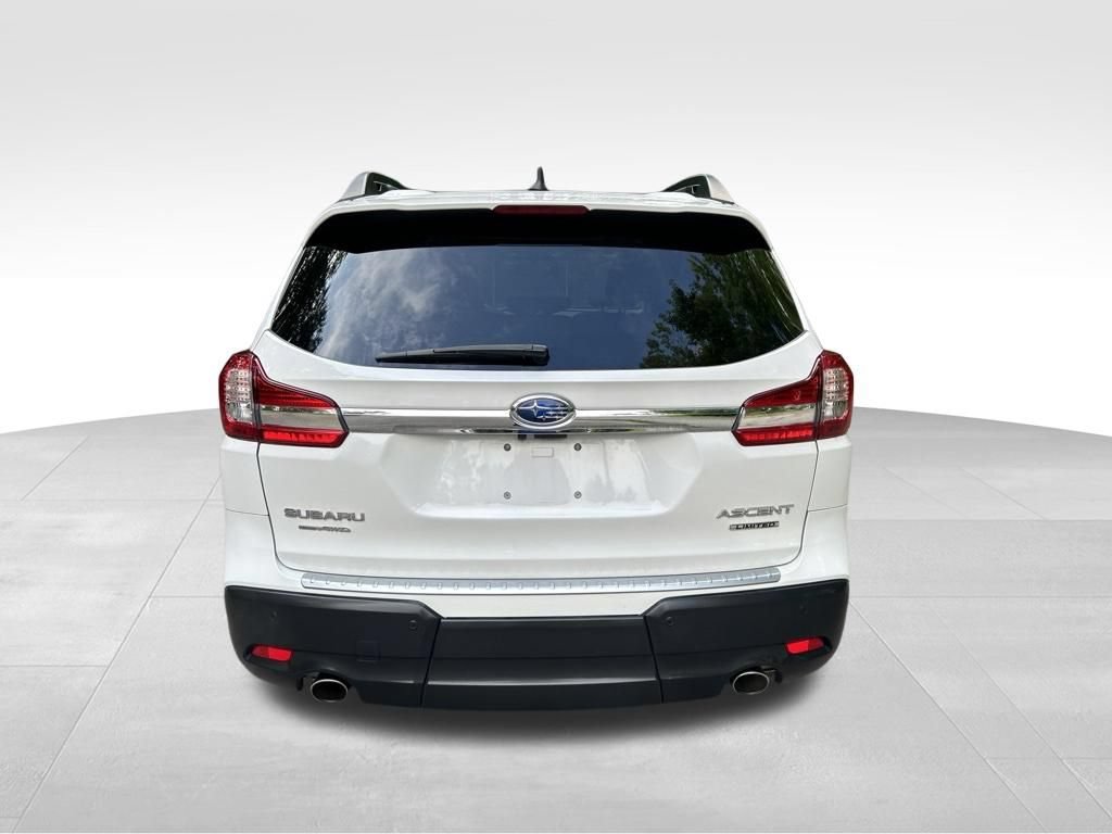 Used 2021 Subaru Ascent Limited w/ Technology Package AWD/4WD image 4