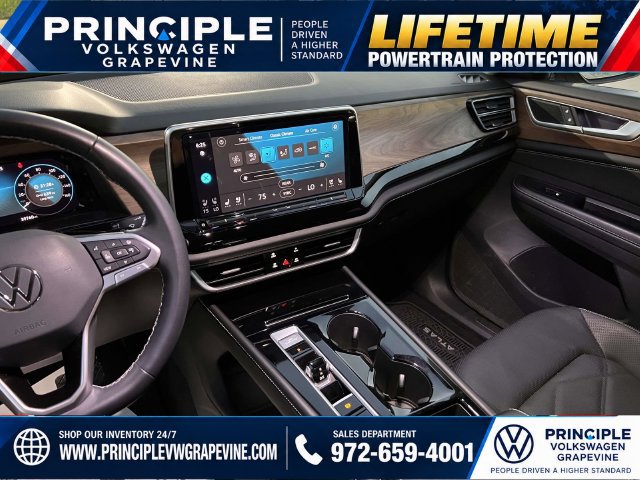 Used 2024 Volkswagen Atlas SE FWD image 22