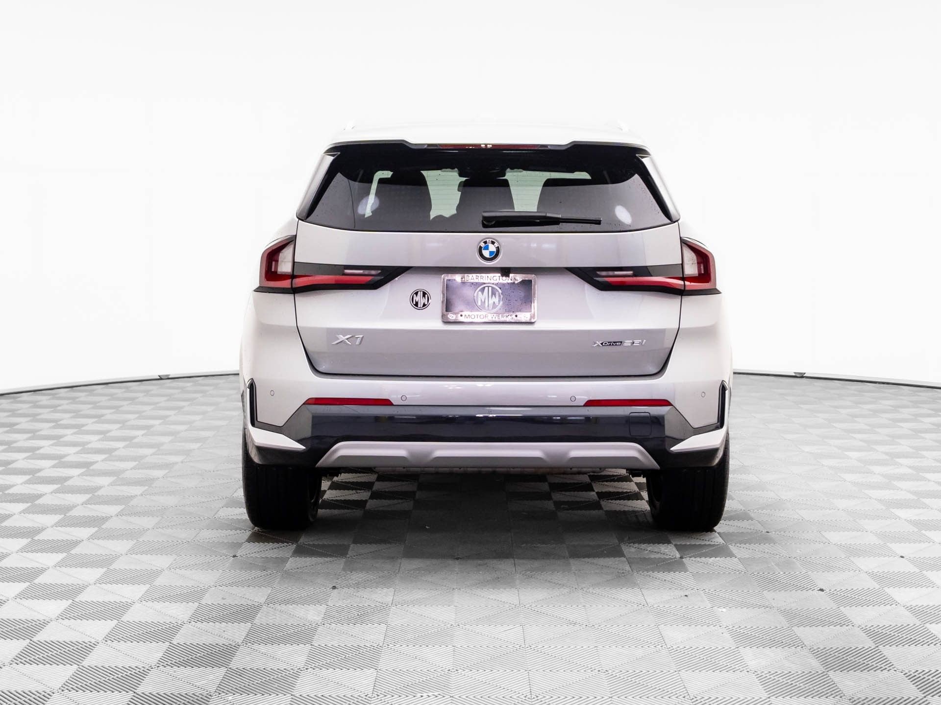 Certified 2025 BMW X1 xDrive28i image 4