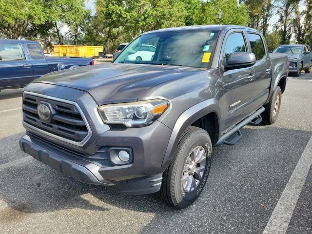Used 2018 Toyota Tacoma SR5 RWD image 8