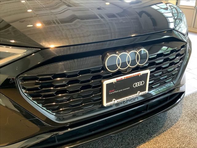 Certified 2024 Audi Q8 e-tron Prestige w/ Prestige Package AWD/4WD image 30