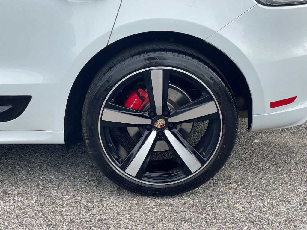Used 2023 Porsche Macan S image 28