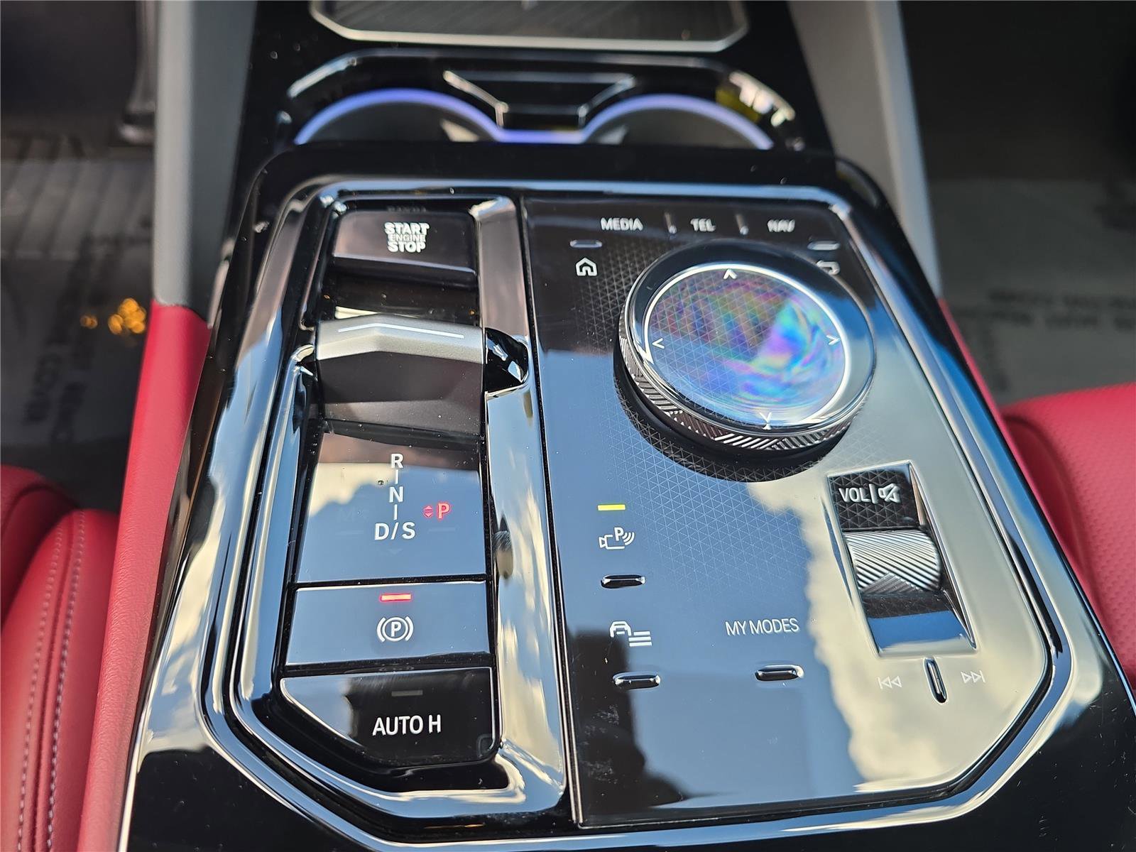 Used 2025 BMW 540i xDrive AWD/4WD image 22