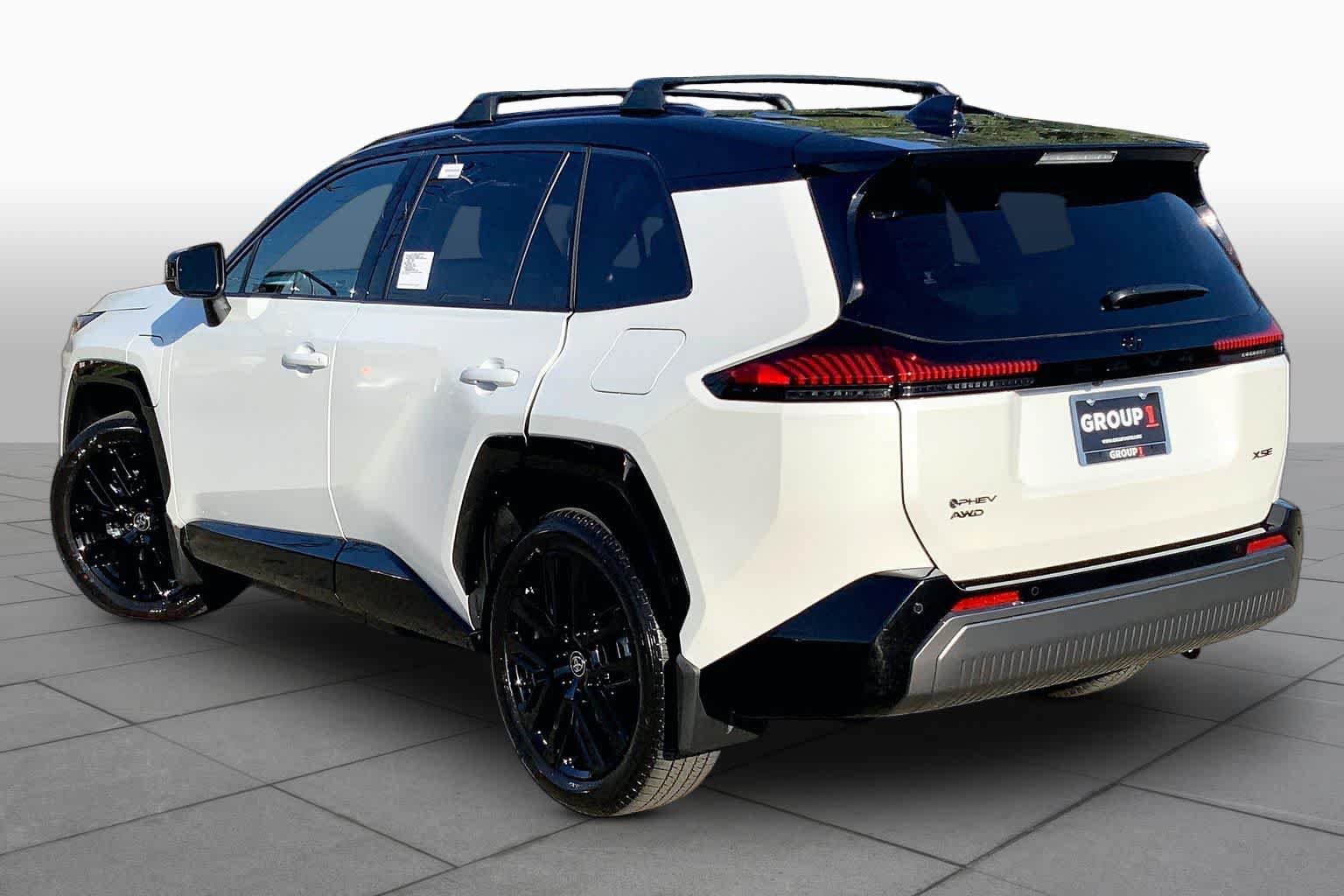 New 2026 Toyota RAV4 XSE AWD/4WD image 12