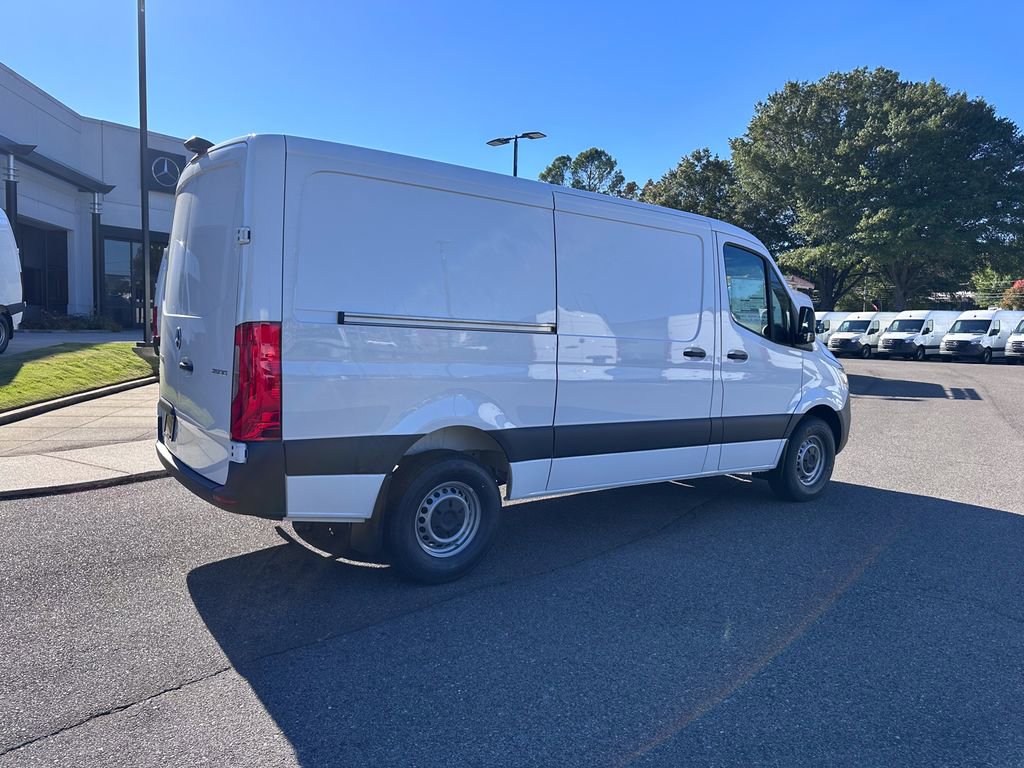 New 2026 Mercedes-Benz Sprinter 144 Cargo image 10