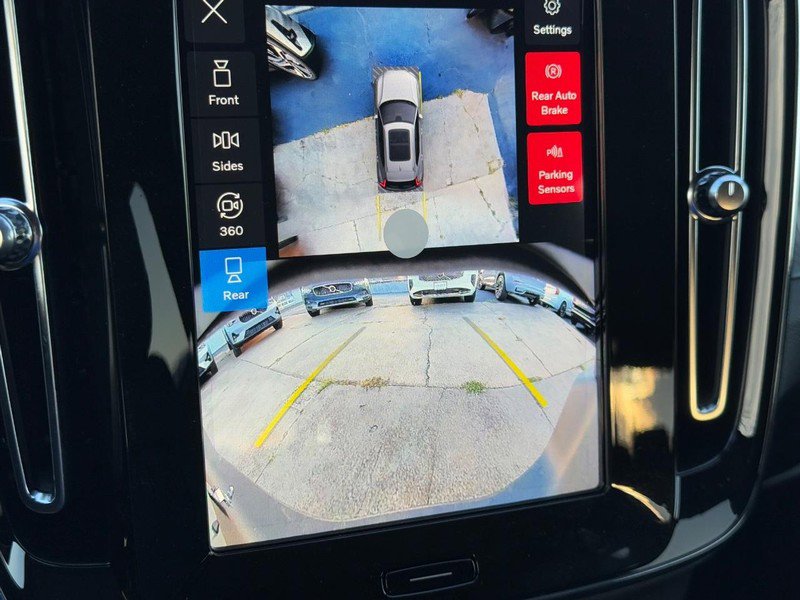 New 2026 Volvo XC40 B5 Plus w/ Protection Package Premier image 15