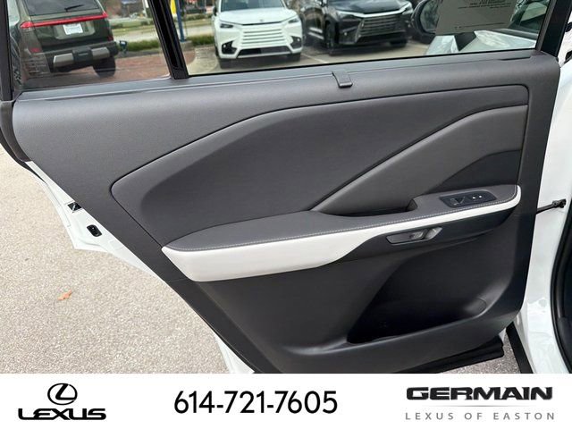 New 2026 Lexus TX 500h AWD image 17