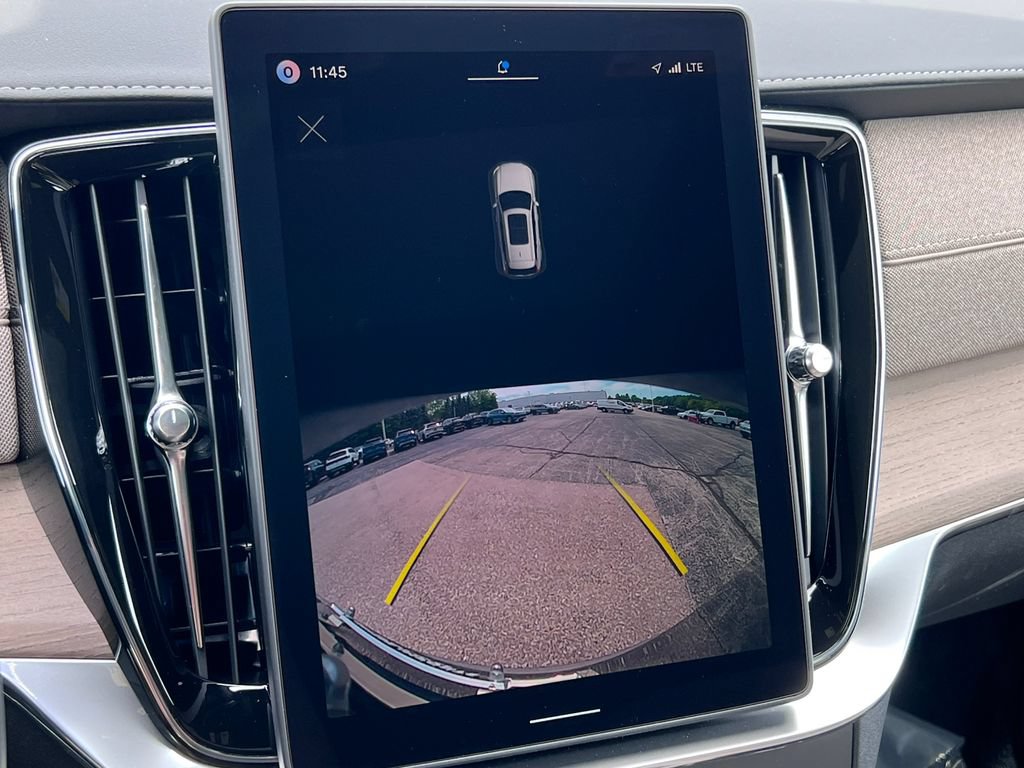 New 2026 Volvo XC90 B5 Core AWD/4WD image 24