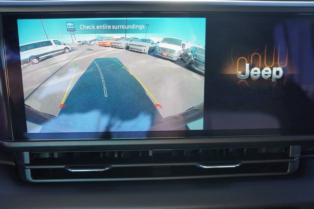 Certified 2025 Jeep Wrangler Unlimited Rubicon 4xe w/ Safety Group image 33