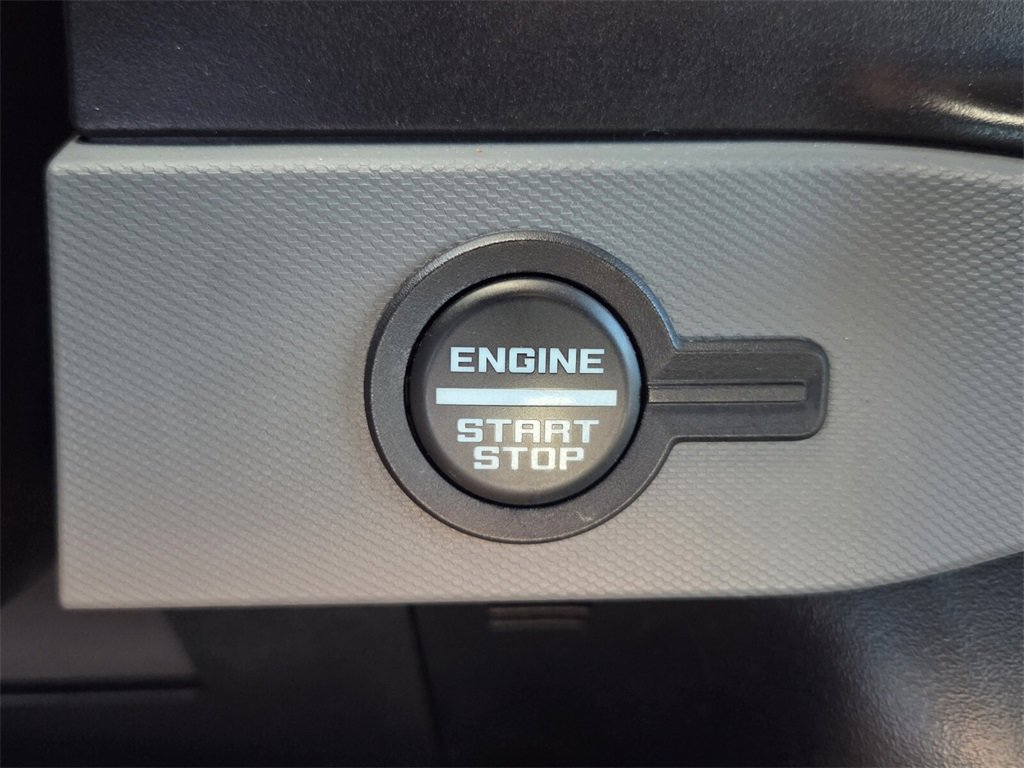 Used 2021 Ford Bronco Black Diamond image 27