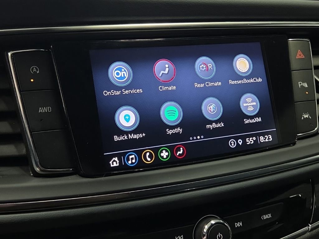 Used 2023 Buick Enclave Essence image 18