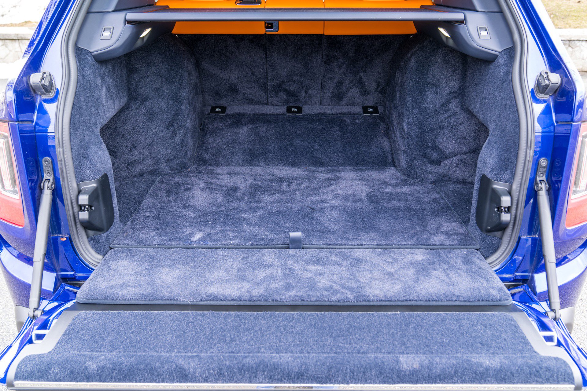 Used 2023 Rolls-Royce Cullinan Black Badge w/ Driver's Package AWD/4WD image 27