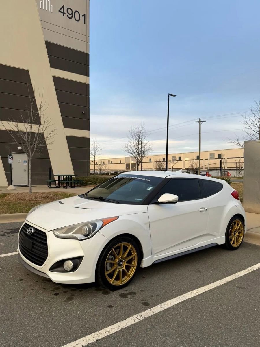 Used 2014 Hyundai Veloster Turbo image 1
