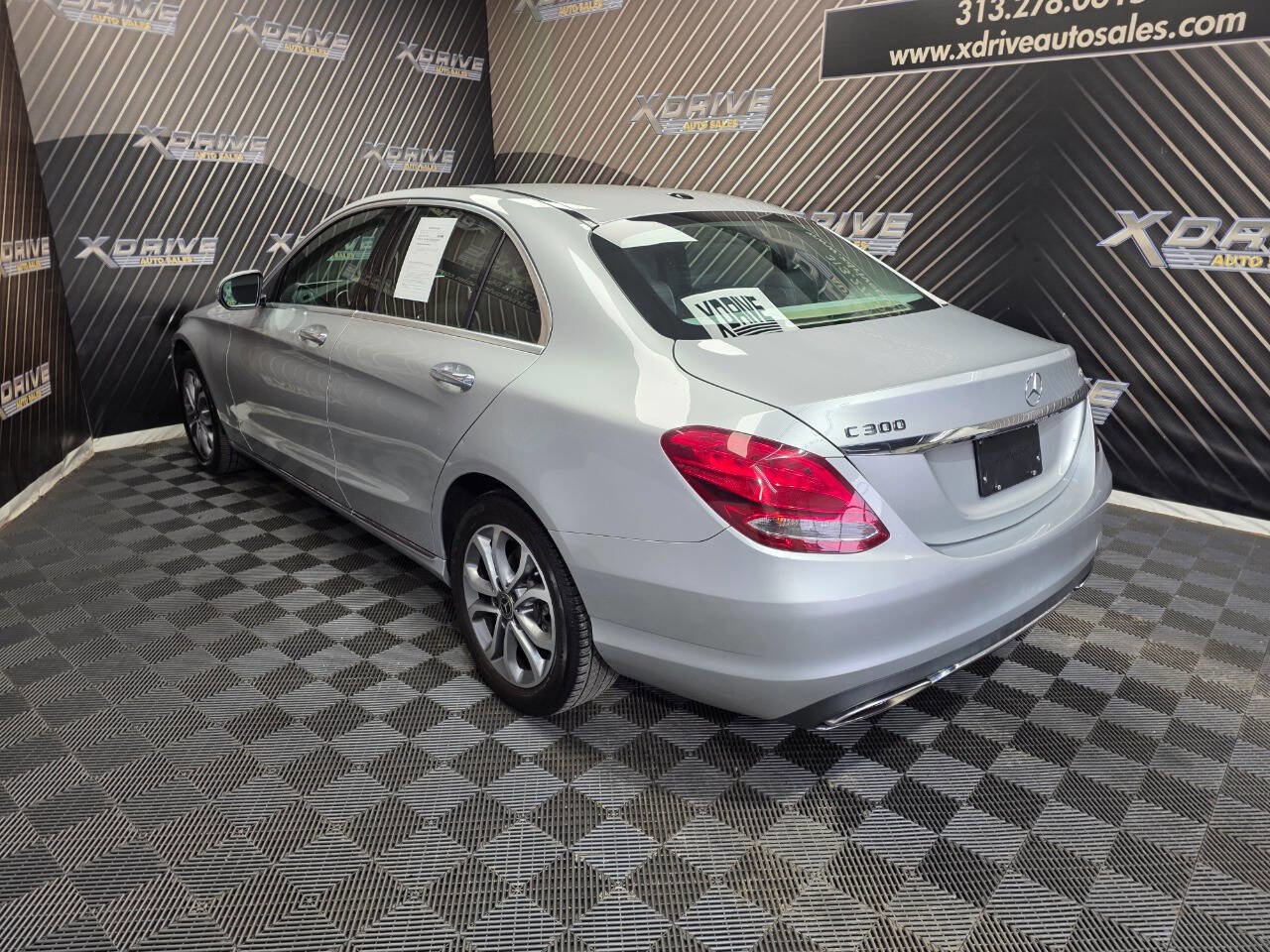 Used 2018 Mercedes-Benz C 300 4MATIC Sedan image 8