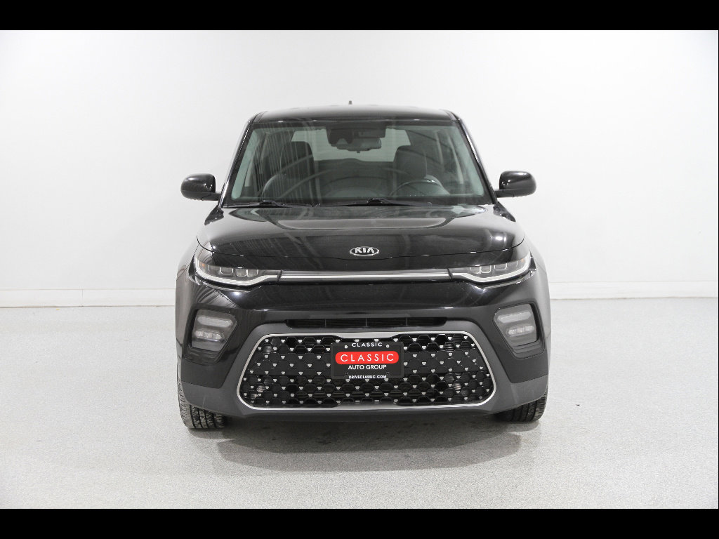 Used 2020 Kia Soul EX w/ Option Group 015 FWD image 2