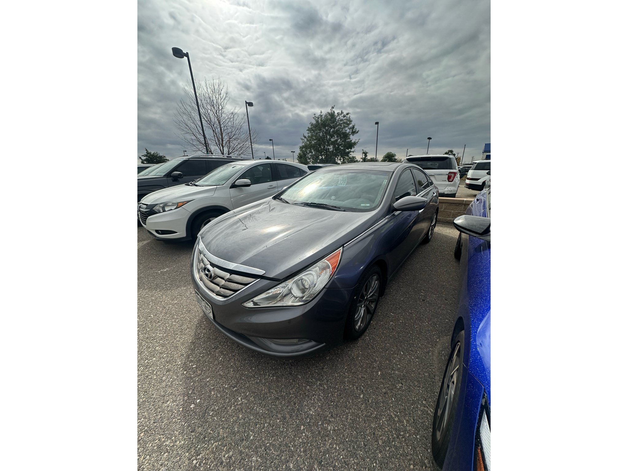 Used 2011 Hyundai Sonata SE w/ Navigation & Sunroof Pkg 4